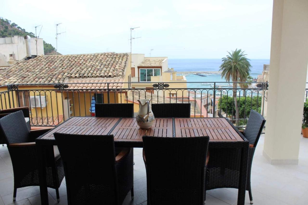 Palazzo Del Golfo Apartman Castellammare del Golfo Kültér fotó