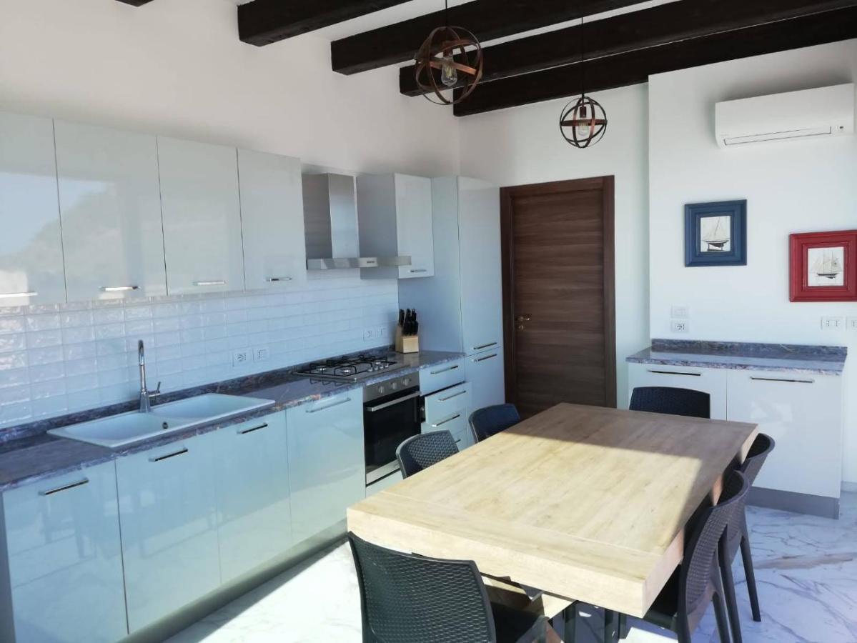 Palazzo Del Golfo Apartman Castellammare del Golfo Kültér fotó