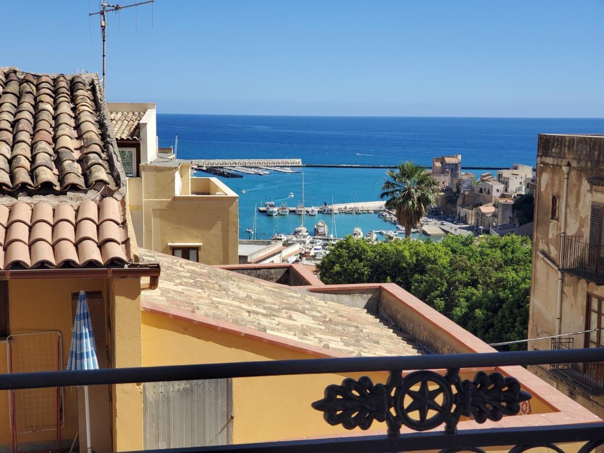 Palazzo Del Golfo Apartman Castellammare del Golfo Kültér fotó